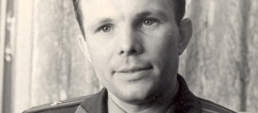 Сегодня, 12 апреля, в Самаре отмечают День космонавтики. Именно в этот день, в 1961 году, Юрий Алексеевич Гагарин стал первым в мире человеком, совершившим полет в космос. На ракете-носителе "Восток" он облетел Землю. Пребывание в космосе длилось 108 мину