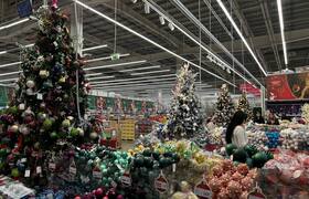 Волшебство официально началось: полки "Ашана" л...